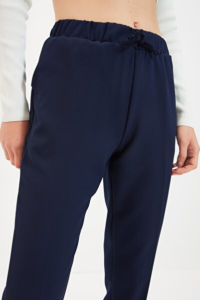 Trendyol Collection Navy Blue Jogger Woven Kalhoty na zavazování TWOSS19ST0212