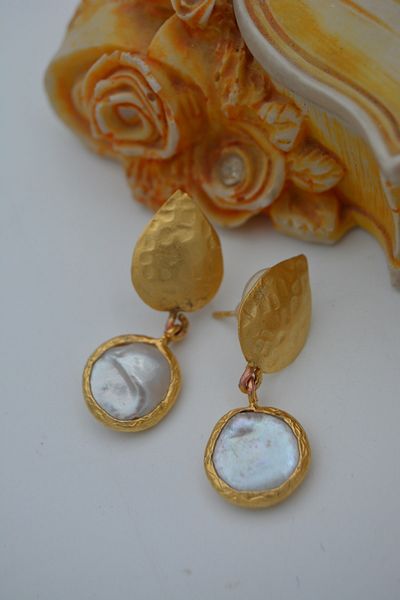 Stoneage Baroque Pearl Earrings