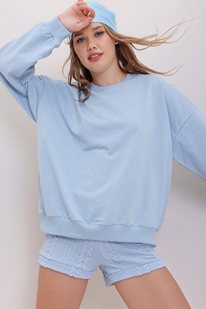 Trend Alaçatı Stili Sweatshirt - Blau - Oversize