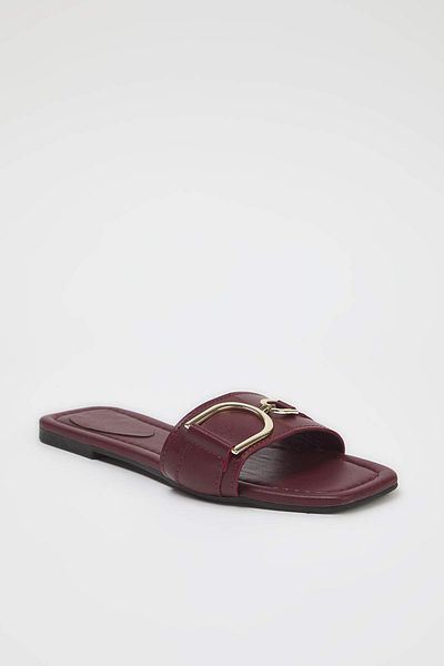 TRENDYOL SHOES Klapki damskie Claret Red Metal Accessory Detailed TAKSS25TE00015
