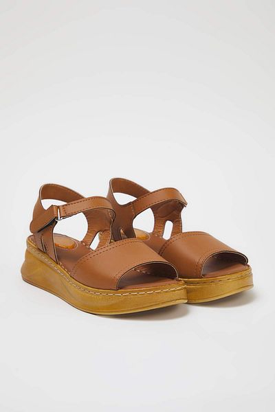 TRENDYOL SHOES Tan Single Band Heel Spur Support Extra Comfortable Women's Sandals Takss25Sd00002