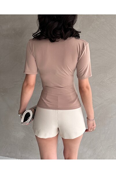 Fav Style Γυναικεία μπλούζα σε μπεζ - Crew λαιμόκοψη, κοντό μανίκι, πλισέ ώμου και μέσης