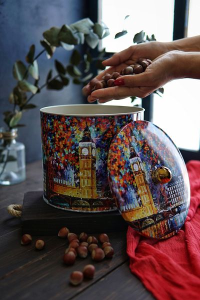 EVLE Ef146-01 Afremov Big Ban Patterned Round Metal Storage Container 17.5 Cm
