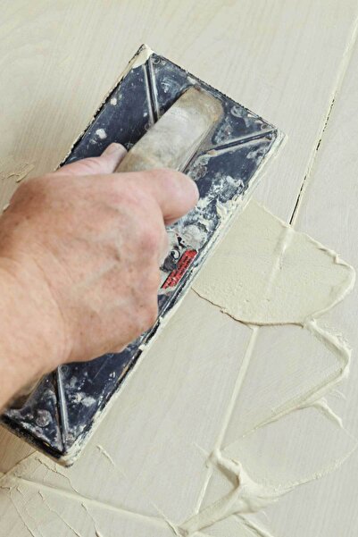 REALİTY YAPI Newkim Silikonlu Flex Derz Dolgu / SÜTLÜ KAHVE / 5 Kg.