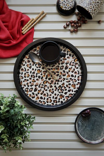 EVLE Ee197-v4 Leo Patterned Round Tray 32 Cm