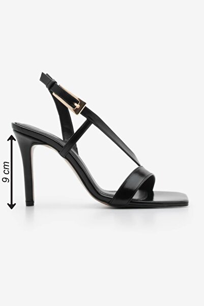 Marjin Dámské sandály na podpatku Vetün černé s tupou přezkou na špičce