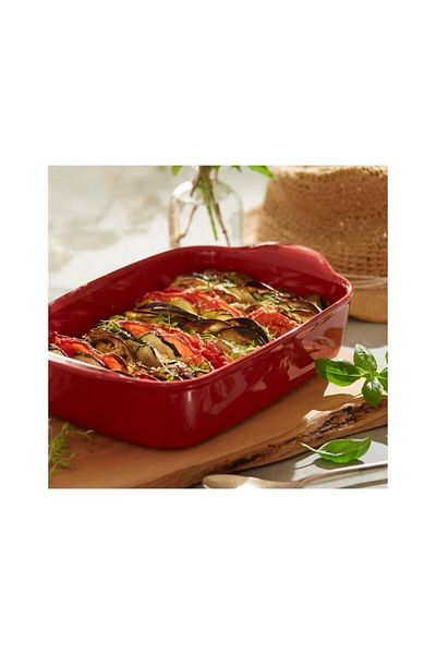 Emile Henry Oven Container Rectangular 22 X 14 Cm Red/burgundy