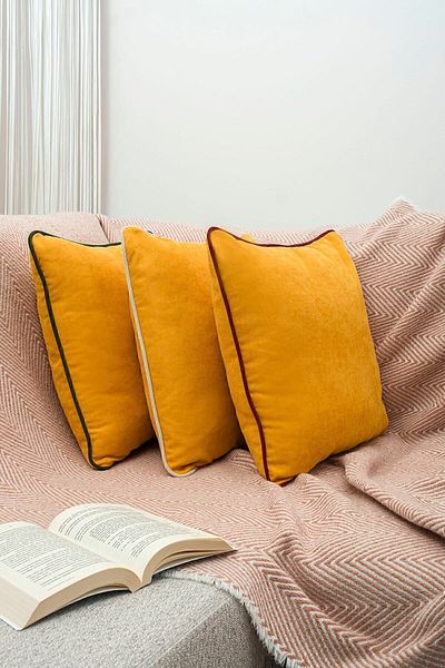 ASDİVA Panbiy Panoroma Punch Burgundy Piping Plain Throw Pillow Cover - Yellow 45X45 cm