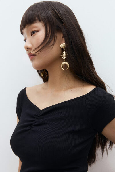 H&M Ribanalı ve Kayık Yakalı Üst