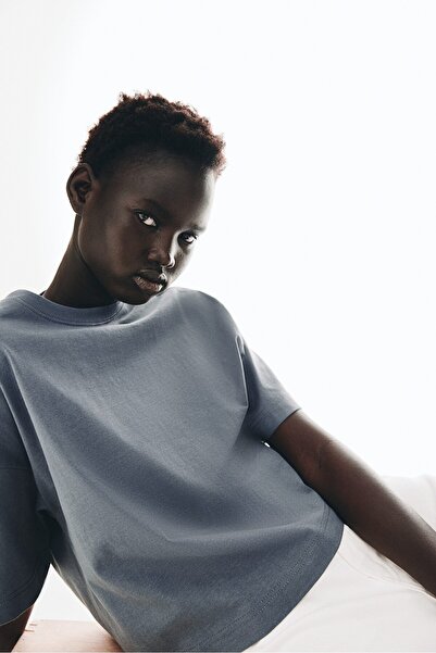 H&M Kısa ve Geniş Tişört