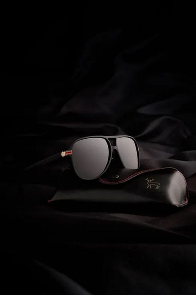 Eyesofia Lisbon Unisex Polarized Black Sunglasses