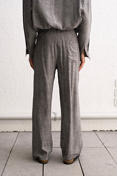 GIESTO RAHAT KESİM EFEKTLİ ANTRASİT PANTOLON