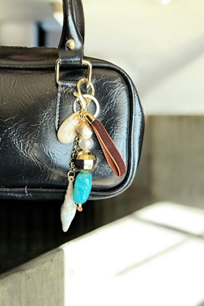 stravis Seashell Detail Keychain Bag Charm