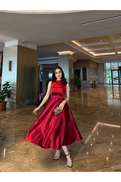 Sheeny Elya Bordo Kloş Etek Midi Boy Kolsuz Saten Elbise