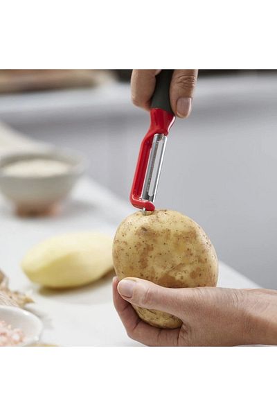 Joseph Joseph Duo Peeler Red