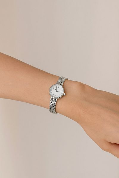 QUARTZ Minimal Metal Band Women's Wristwatch Silver Color