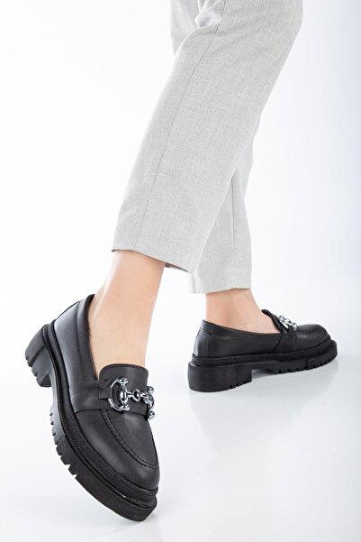 SUİNS SHOES Детайлирани дамски мокасини Andre Buckle