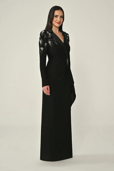 ALFABETA Uzun Kollu Yakası ve Beli Aksesuarlı Uzun Krep Abiye Elbise