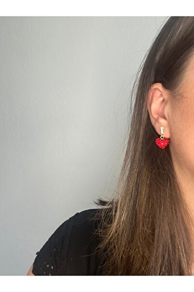 alsaccessories Kırmızı Renk Kalp Şeklinde Şık Zarif Küpe