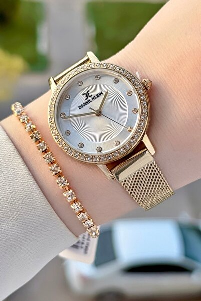 Daniel Klein Gold Renk Hediye Paketli Kadın Kol Saati ve Bileklik