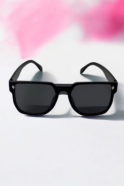 Eyesofia Rowena Unisex Black Gold Detailed Sunglasses
