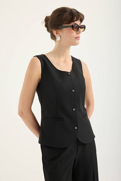 Masha Kate Pearl Buttoned Vest