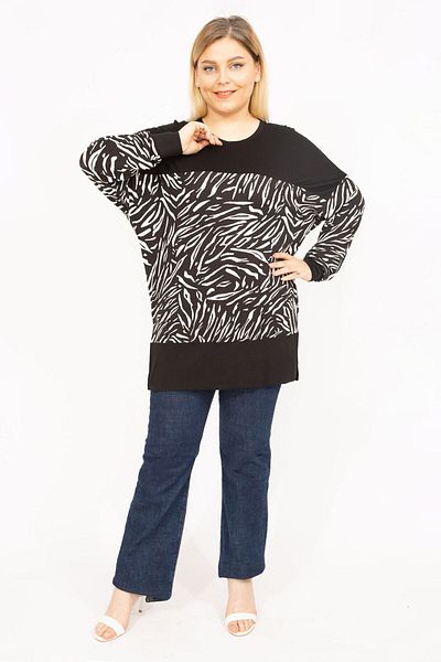 Şans Women's Black Plus Size Tunic with Side Slits 65n35761