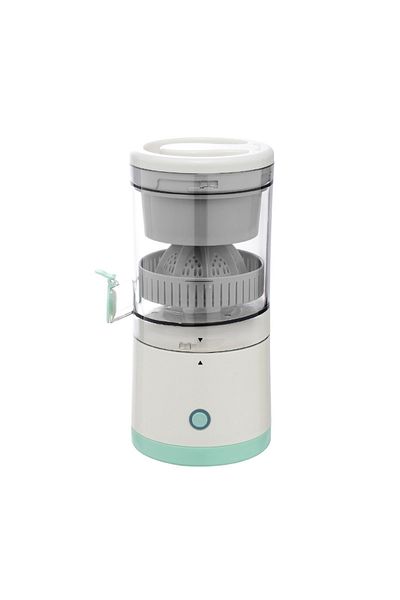 Generic Juicer Mini Electric USB Portable and Rechargeable Battery Fresh Fruit Juice Blender 380 ml