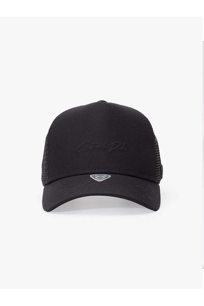 Rust&Rich Women Men Black Trucker Hat Timeless Collection Casual