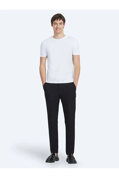 Kip Schlichtes Baumwoll-T-Shirt mit Radlerkragen