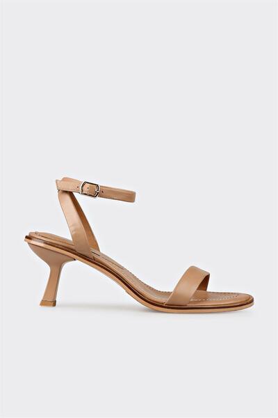 Elle Shoes Naturel Deri Kadın Sandalet