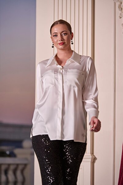 DE WHITES Plus Size Double Pocket Cotton Satin Shirt with Accessory Detail