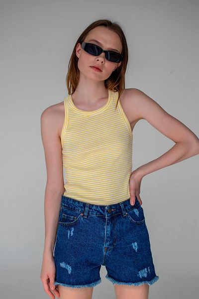 la & vetta Women's Yellow Striped Ribbed Halter Neck Sleeveless Undershirt