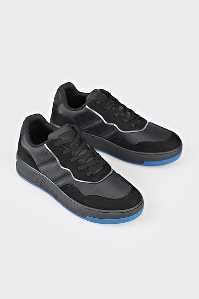 Elle Shoes Women's Black Sneakers GREMORY
