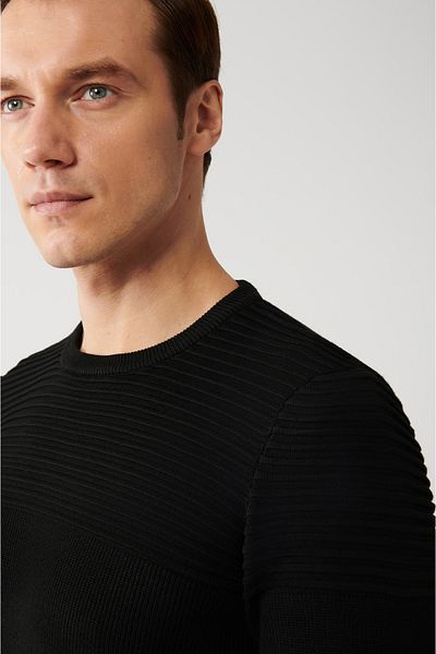 Avva Men's Black Crew Neck Textured Viscose Knitwear Sweater A32Y5136