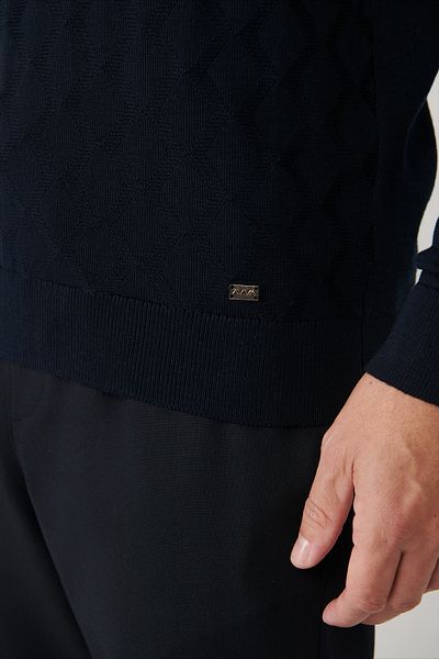 Avva Marineblauer Strickpullover mit 3 Knöpfen und gemusterter Vorderseite für Herren A32y5088