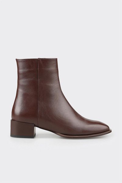 Elle Shoes Καφέ Δερμάτινες Γυναικείες Κλασικές Μπότες