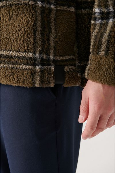 Avva Men's Khaki Classic Collar Faux Fur Inside Faux Suede Plush Coat A22Y6047