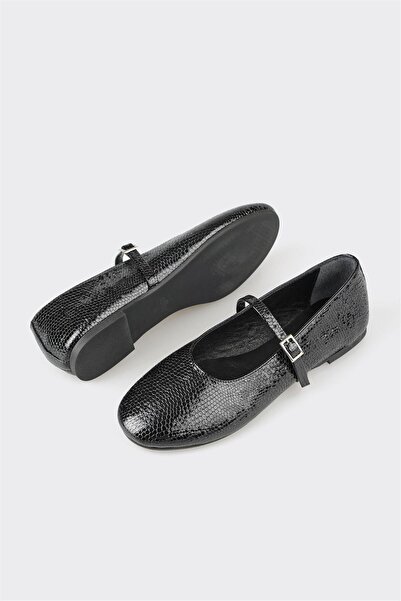 Elle Shoes Siyah Deri Kadın Babet