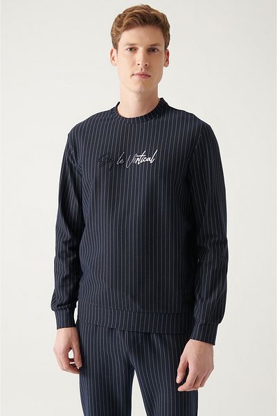 Avva Men's Navy Blue Crew Neck 2 Thread Printed Sweatshirt A22Y1133