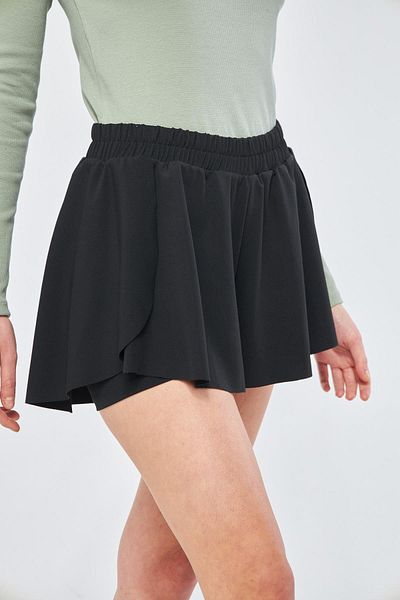 Chandraswear Black Women's Sports Shorts - 2-Layer Flared Skirt, Tights Incorporated - Rane