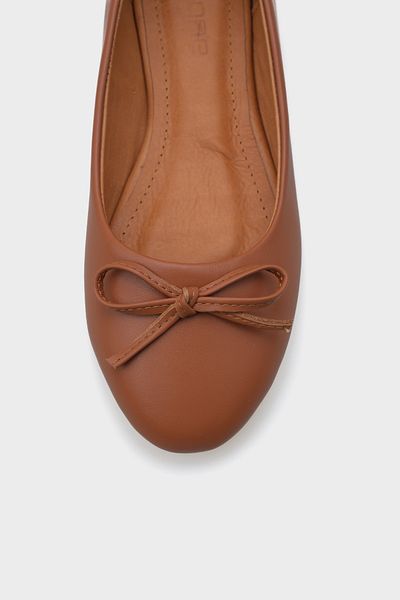Capone Outfitters Dámské baleríny medové barvy z pravé kůže s mašlí a kulatou špičkou