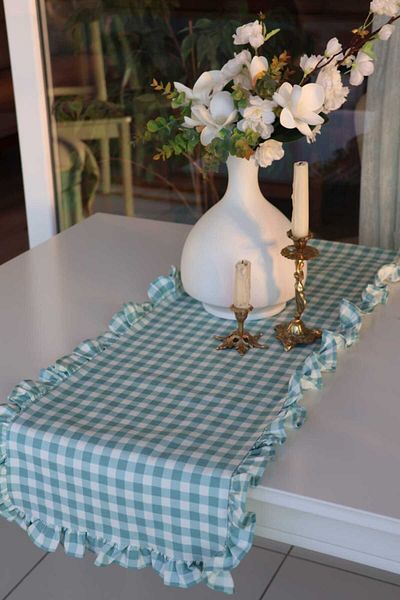 vintagetasarım Green Checkered Ruffled Vintage Runner 40X130Cm, Stylish and Elegant Home Decor.