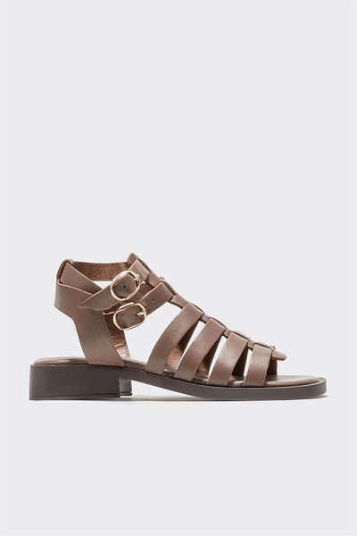 Elle Shoes صندل نسائي مسطح من الجلد البني
