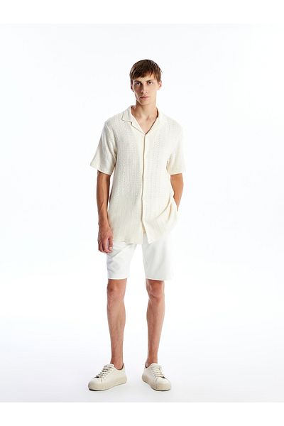 LC Waikiki Regular Fit Herrenhemd mit kurzen Ärmeln
