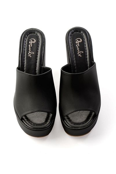 Bambi Matte Black Women's Slippers K04688001938