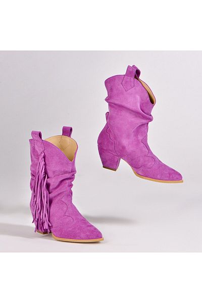 Vanilla Days Lithuania Purple Suede Boots