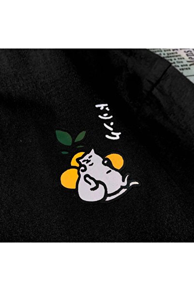 Touz Moda Cat Lemon Juice Unisex T-Shirt