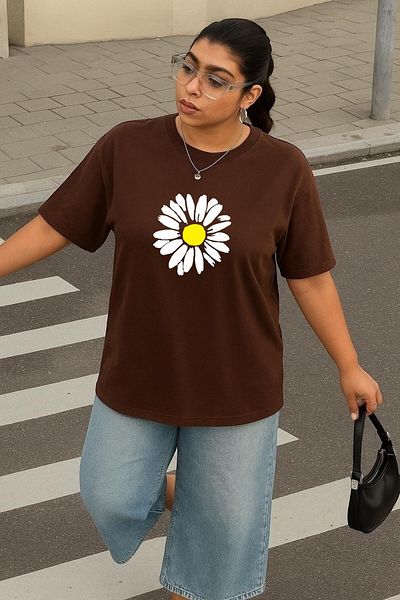 BENROMA 1 T-Shirt Gift for Purchases of 6 or More in the Cart - Large Size Daisy Printed Unisex T-Shirt