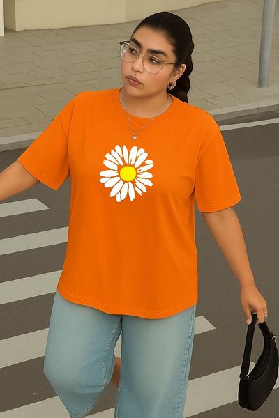 BENROMA 1 T-Shirt Gift for Purchases of 6 or More in the Cart - Large Size Daisy Printed Unisex T-Shirt
